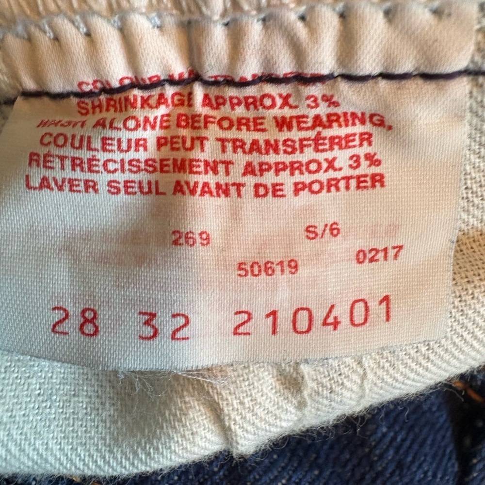 Levi's Orange Tab 90s Dark Indigo Jeans​​ - Picture 12 of 16